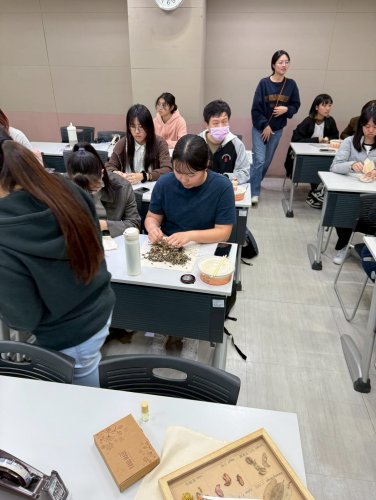 裝飾性圖片
