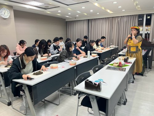 裝飾性圖片