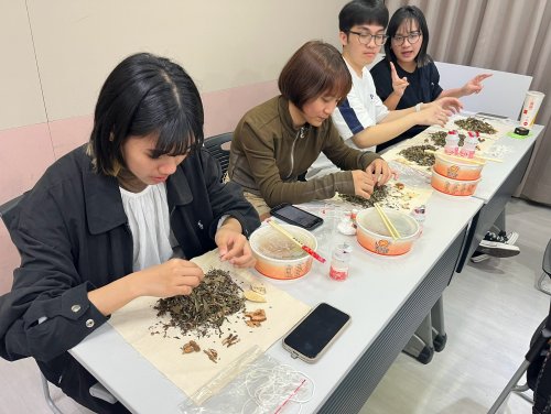 裝飾性圖片