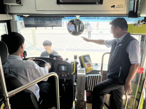 1140903大型車輛視覺死角體驗(新生入學指導)